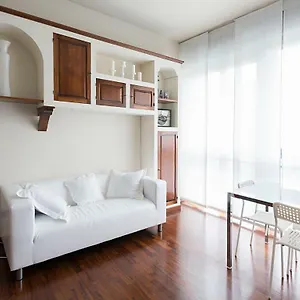 Studio Downtown Fantastic Area Appartamento Milano